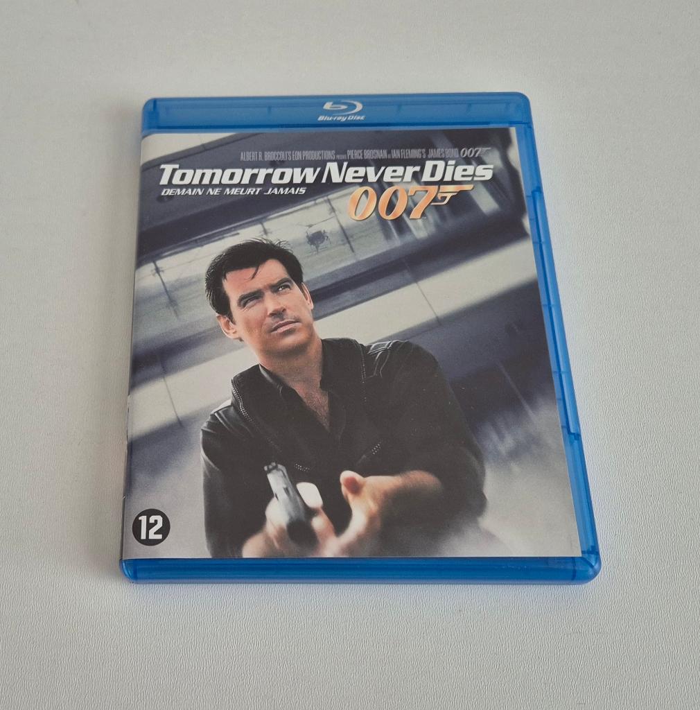 Tomorrow Never Dies James Bond 007 Blu-Ray, Ophalen of Verzenden, Gebruikt, Actie