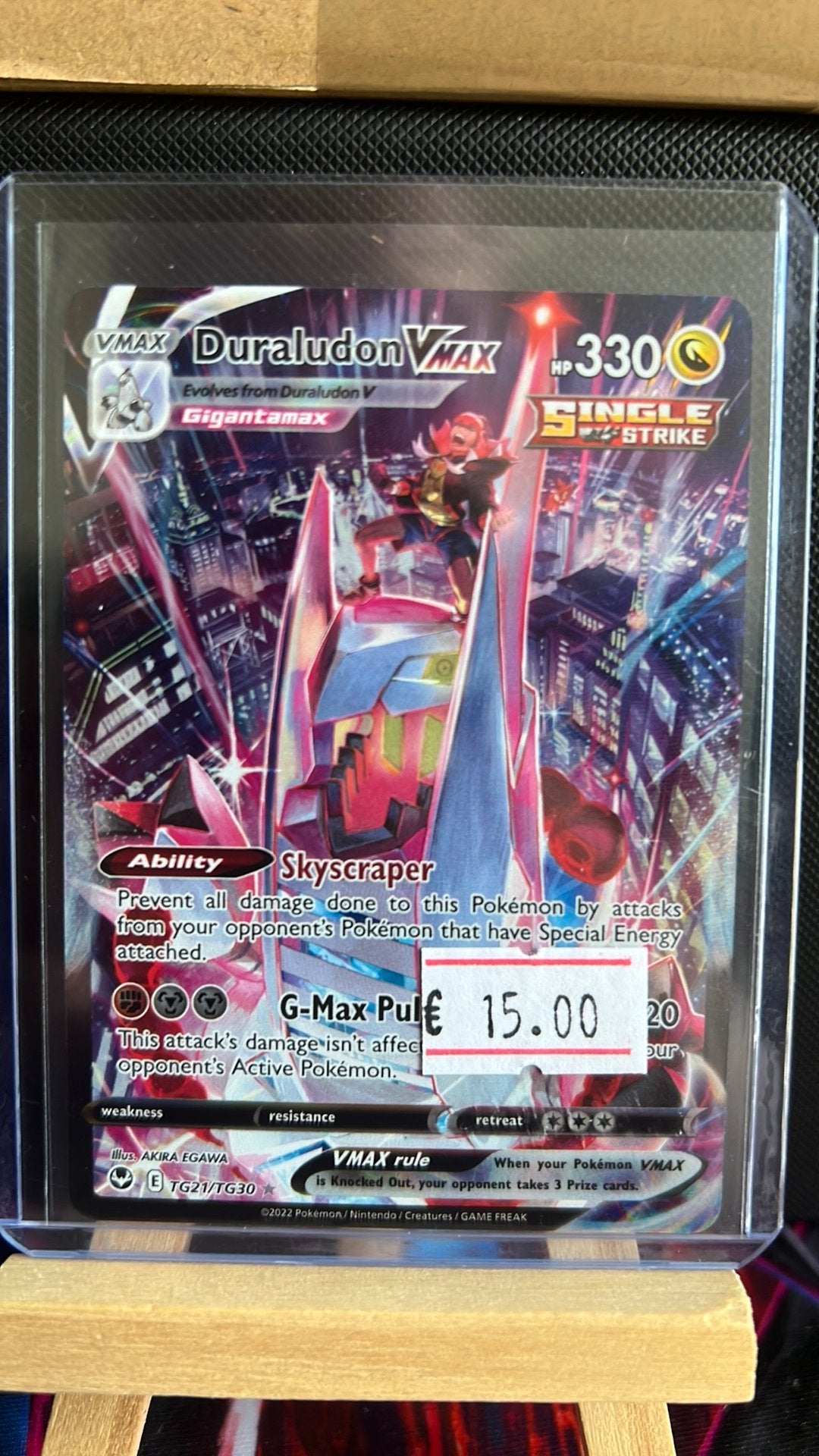 Pokémon TCG Duraludon VMAX TG21/TG30 Single Strike, Ophalen of Verzenden, Zo goed als nieuw, Losse kaart
