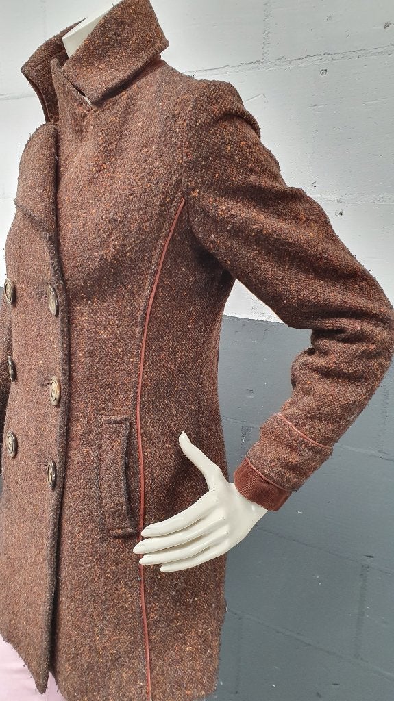 Dolce en Gabbanna bruine scheerwollen tussenjas. Mt S. S25, Kleding | Dames, Jassen | Winter, Tweedehands verkoop, Bruin, Ophalen of Verzenden