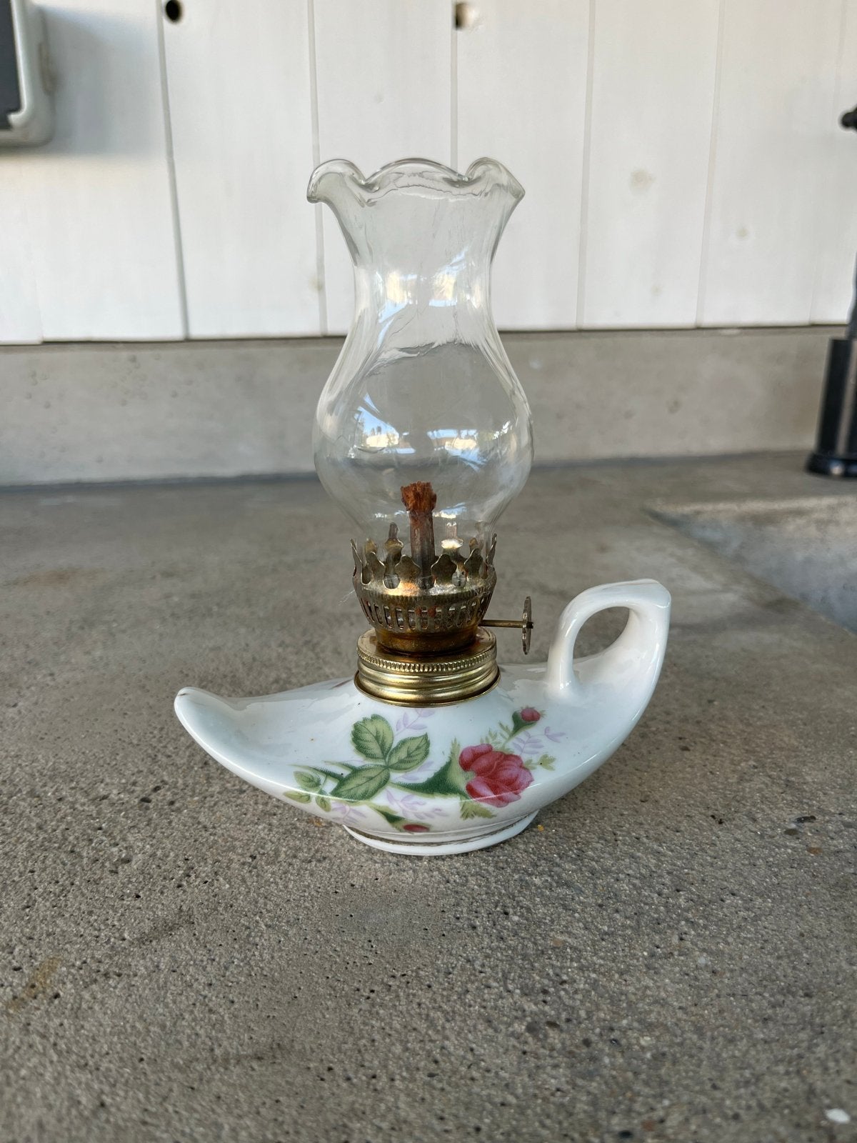 Vintage olielamp met bloemmotief, Ophalen of Verzenden