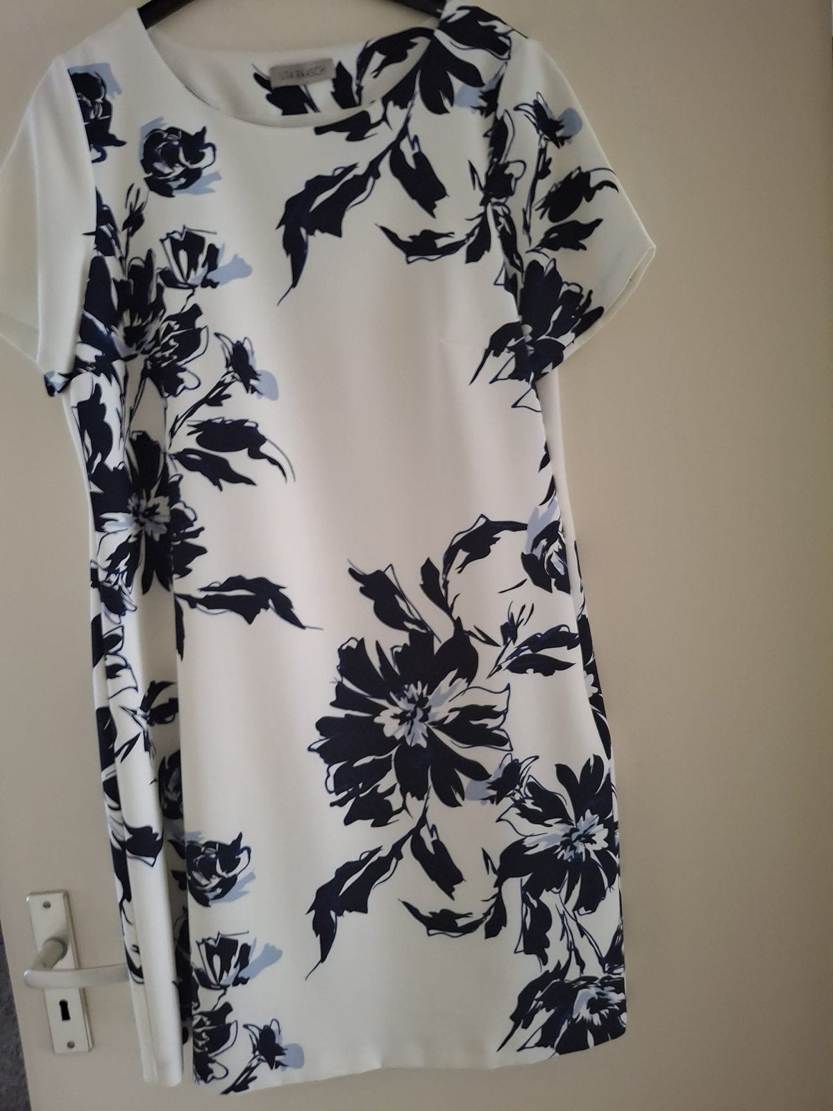 Chique ongedragen jurk maat 40, Kleding | Dames, Jurken, Maat 38/40 (M), Wit, Ophalen of Verzenden, Zo goed als nieuw