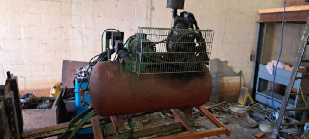 Compressor lucht €150 compacte machine, Gebruikt, Ophalen of Verzenden, Minder dan 200 liter/min, 6 tot 10 bar