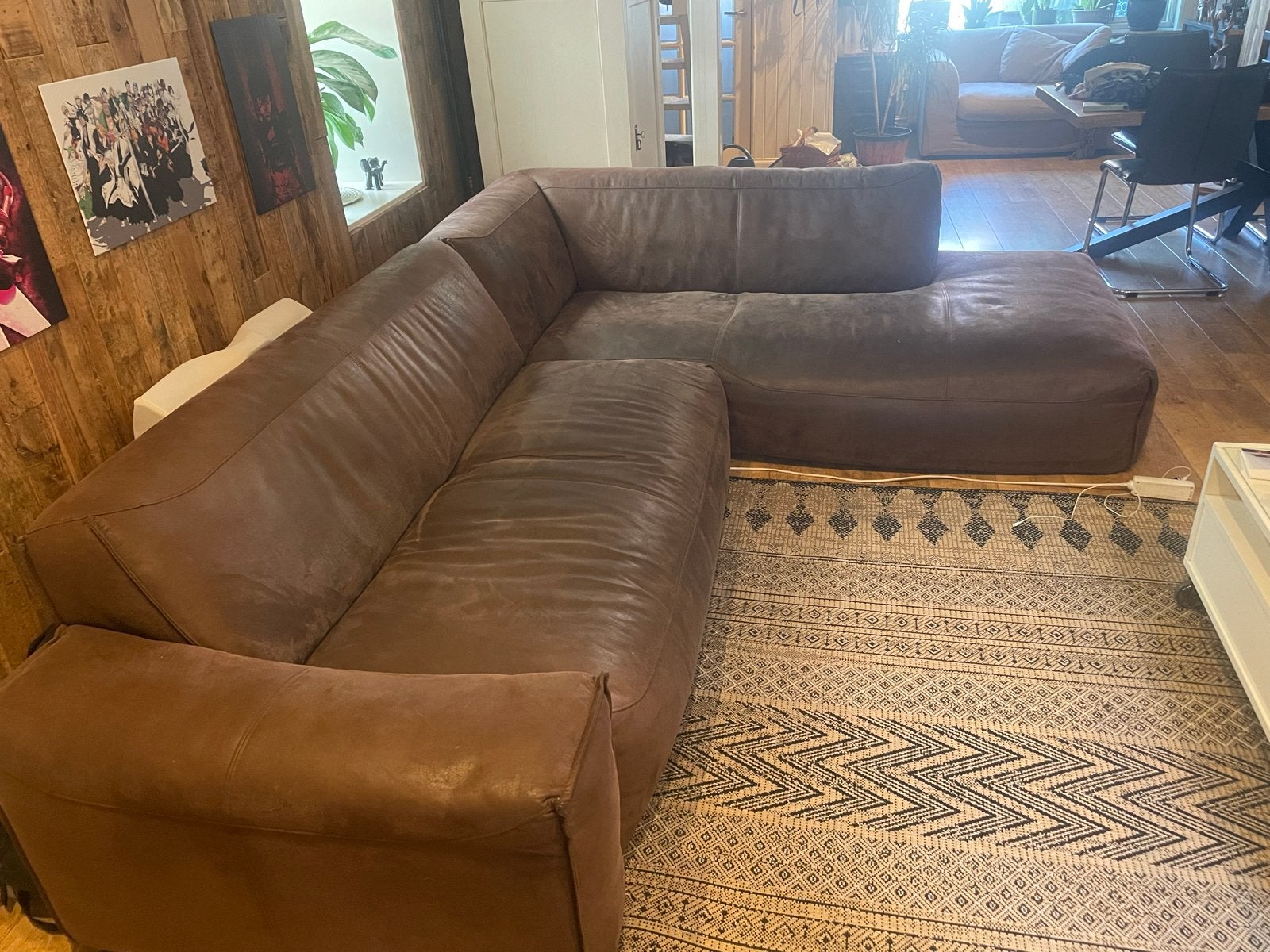Comfortabele bruine leren hoekbank met chaise longue, Ophalen, 250 tot 300 cm, Gebruikt, Hoekbank