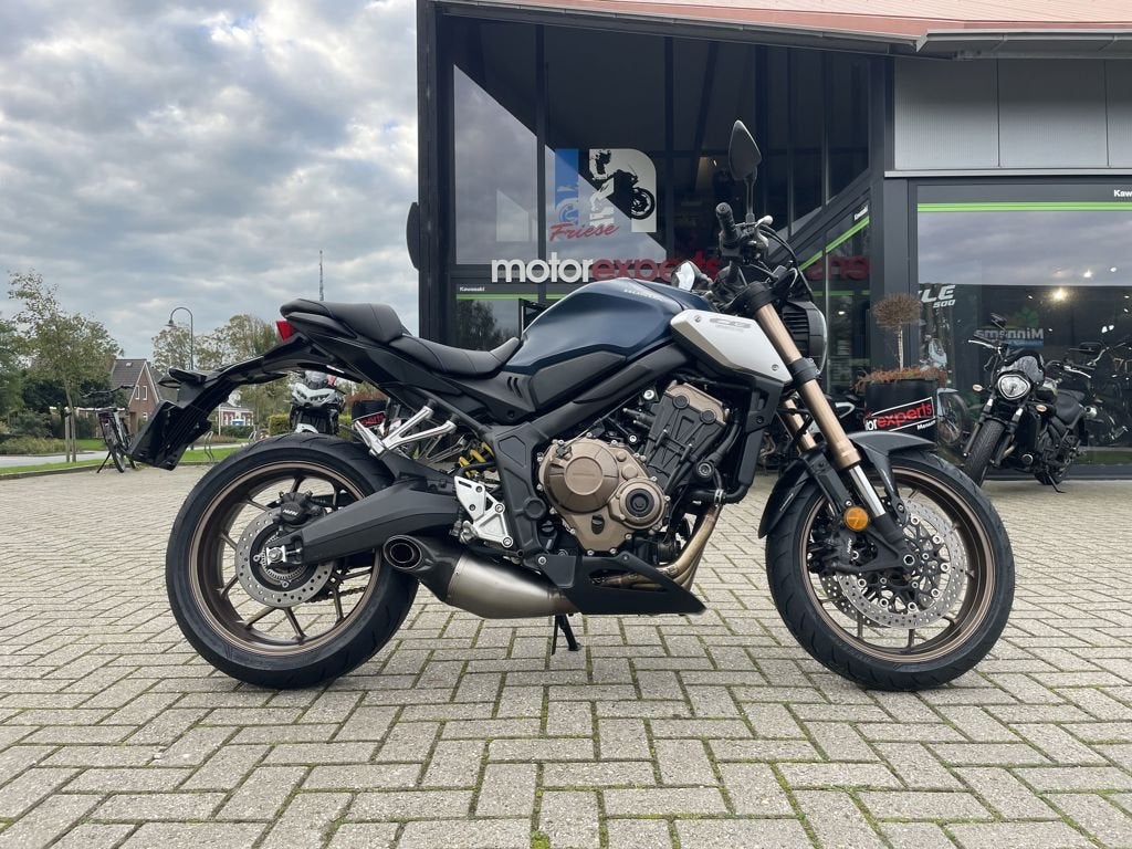 HONDA CB650RA, Meer dan 35 kW, Naked bike, Gebruikt, Bedrijf