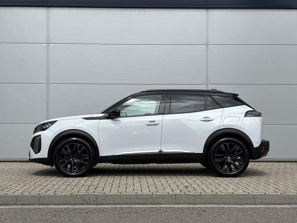 Peugeot 2008 1.2 Hybrid 145 GT | Panoramisch schuifdak | Sto, Auto's, Peugeot, 1272 kg, Euro 6, 1199 cc, Wit