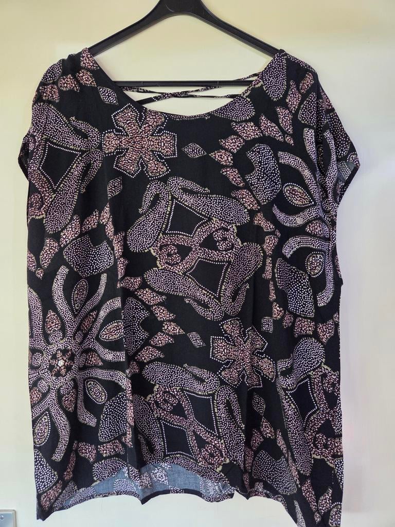 Mooie top/blouse van Soya Concept. Maat XL/XXL, Ophalen of Verzenden, Zo goed als nieuw, Zwart, Blouse of Tuniek
