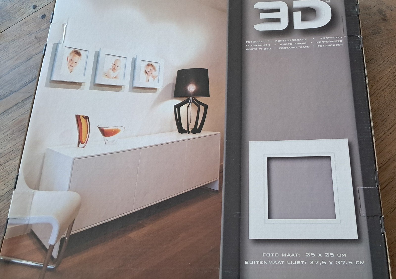 Nieuwe 3D fotolijsten 25x25 cm.1 Doos partij, Kunststof, Nieuw, Ophalen of Verzenden, Fotolijst