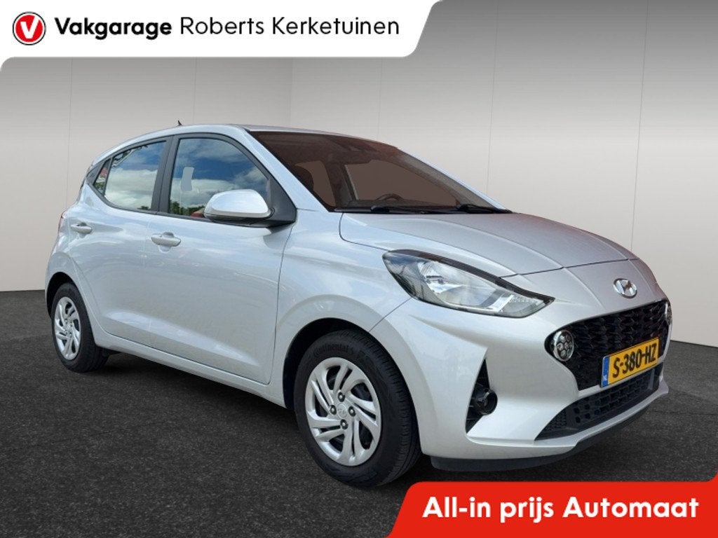 Hyundai i10 1.0 Comfort Smart Automaat 5 pers. Navigatie Cam, Auto's, 12 maanden, Stof, Gebruikt, 899 kg