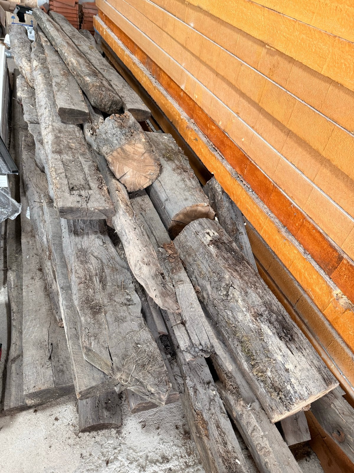 Oude eiken balken en spanten van dakconstructie, Doe-het-zelf en Verbouw, Ophalen, Gebruikt, Eiken, Balk