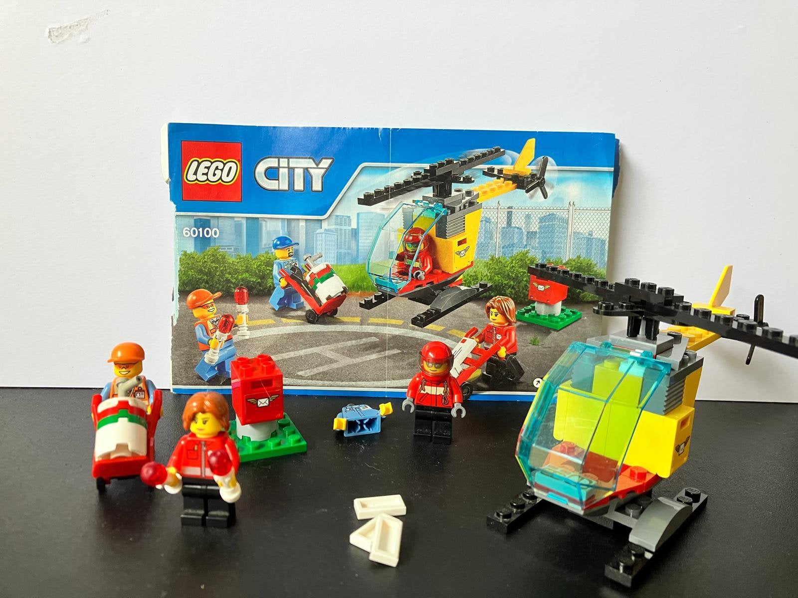 Lego set Luchthaven starter pack 60100, City, Lego, Overige typen, Ophalen of Verzenden