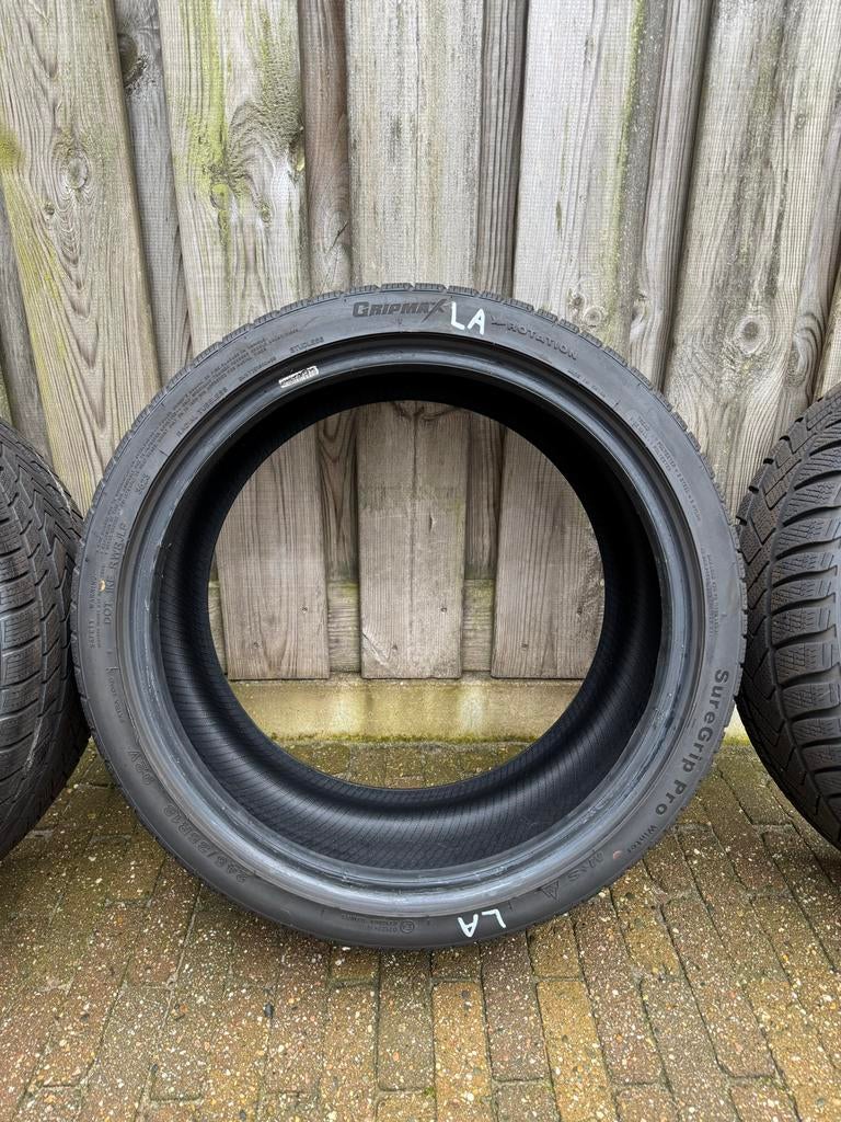 BMW 1 Serie Bandenset - 225/40 R18 voor, 245/35 R18 achter, Auto-onderdelen, Banden en Velgen, Ophalen, 18 inch, Gebruikt, Winterbanden