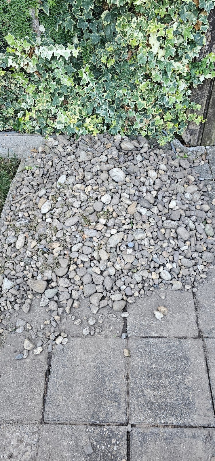 Gratis grof grind met tuinaarde ., Ophalen