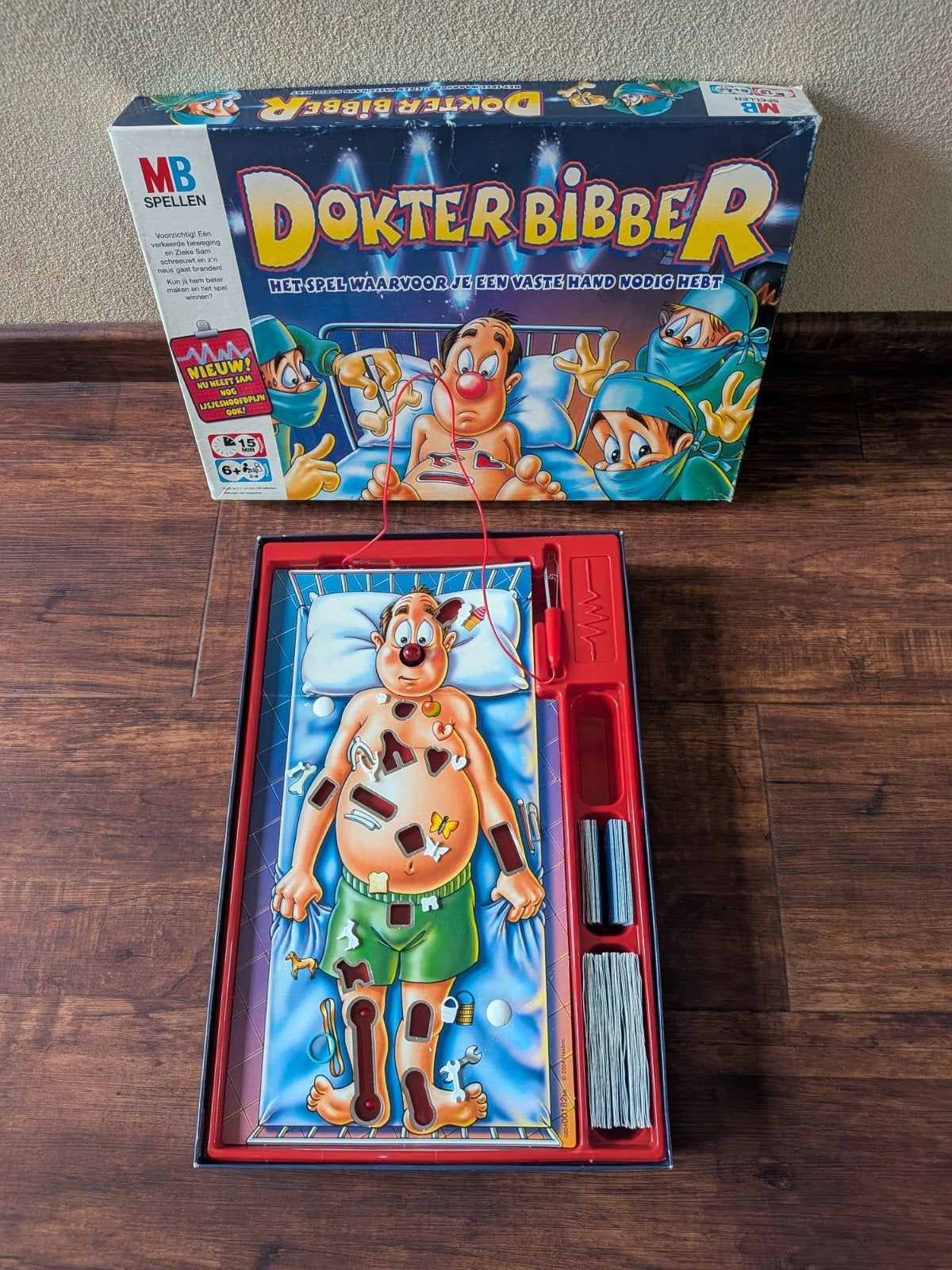 Dokter Bibber spel, Hobby en Vrije tijd, Gezelschapsspellen | Bordspellen, Een of twee spelers, Ophalen of Verzenden, Gebruikt