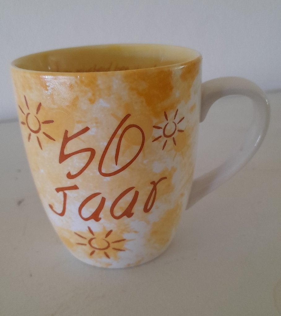 Mok 'met tekst '50 jaar', Ophalen of Verzenden, Gebruikt, Versiering, Verjaardag