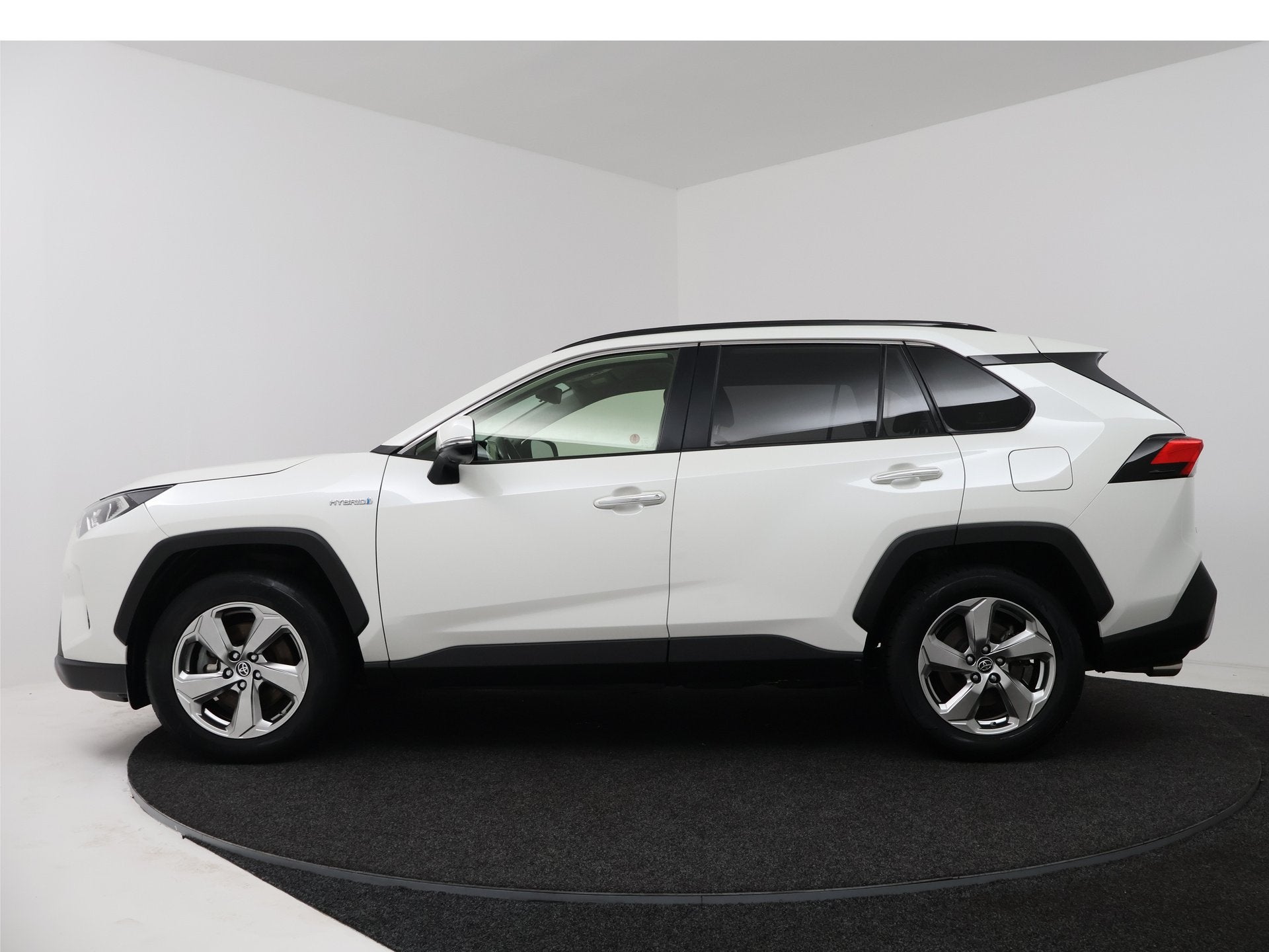 Toyota RAV4 2.5 Hybrid Executive JBL | Bearlock | Navigatie, Auto's, 12 maanden, Gebruikt, 4 cilinders, Wit