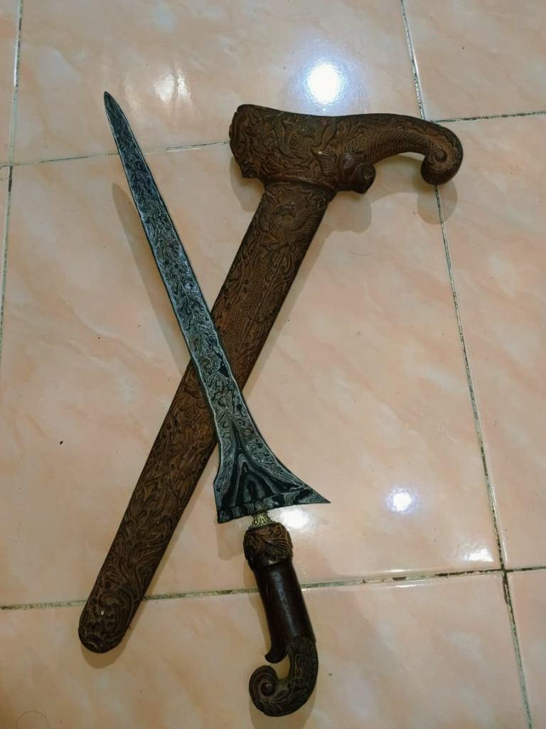 Antieke Keris Madura Brojol Pamor Dwiwarna Sawo Hout SVD87, Antiek en Kunst, Verzenden