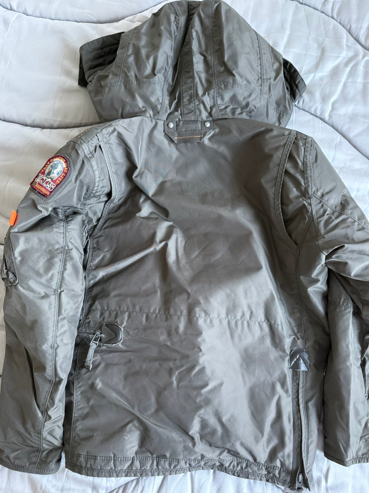 Foto 7 van Parajumpers maat Young Small