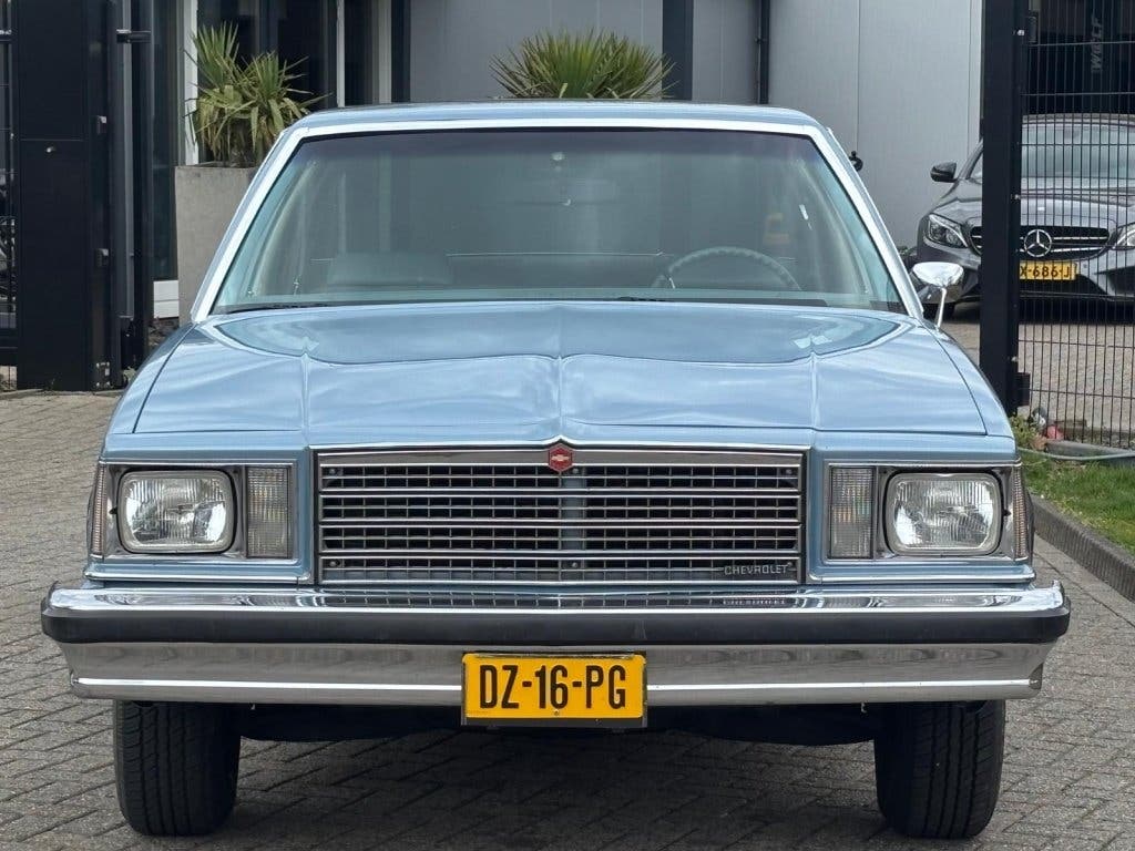Chevrolet Malibu Classic 3.3 V6 Roestvrij Belastingvrij Auto, foto 2