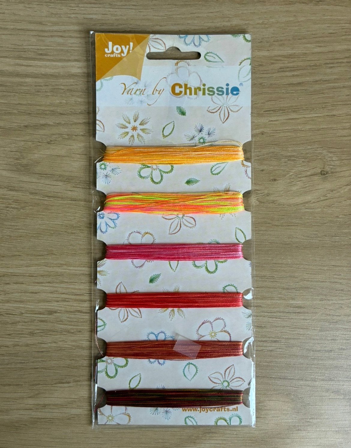 2 setjes borduurgaren, diverse kleuren, Ophalen, Nieuw