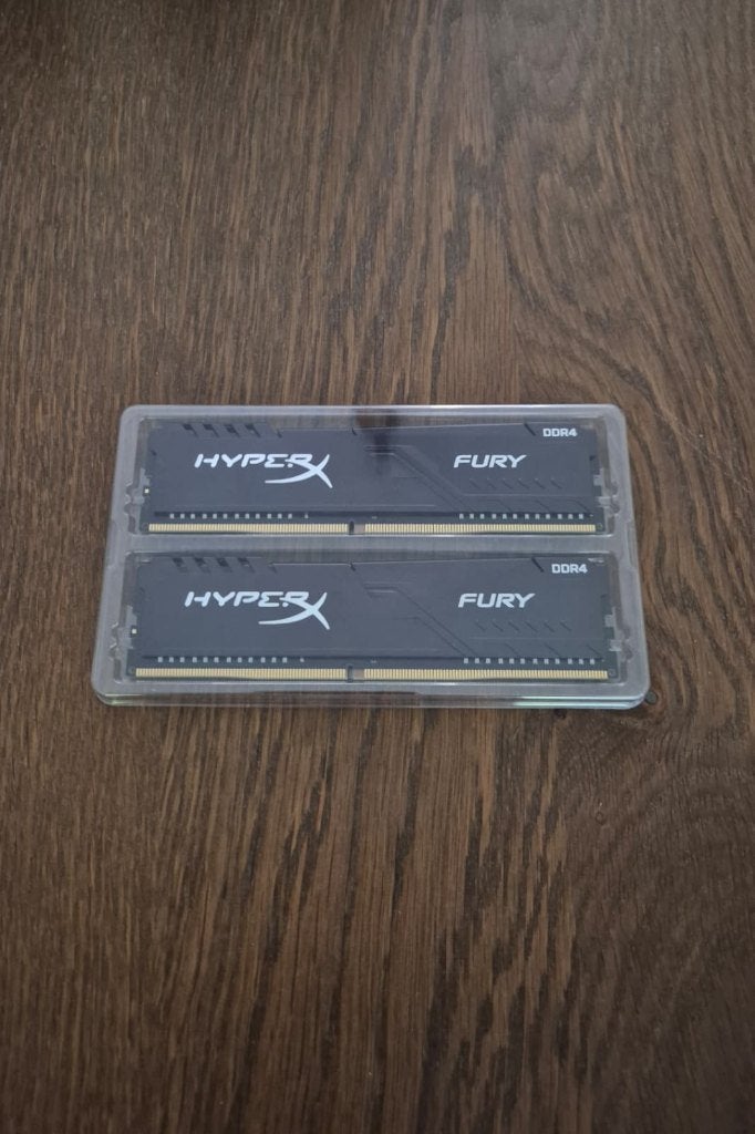 Kingston HyperX Fury DDR4 16GB (2x8GB) 3200MHz CL16, Computers en Software, RAM geheugen, Ophalen, DDR4, Zo goed als nieuw, Desktop