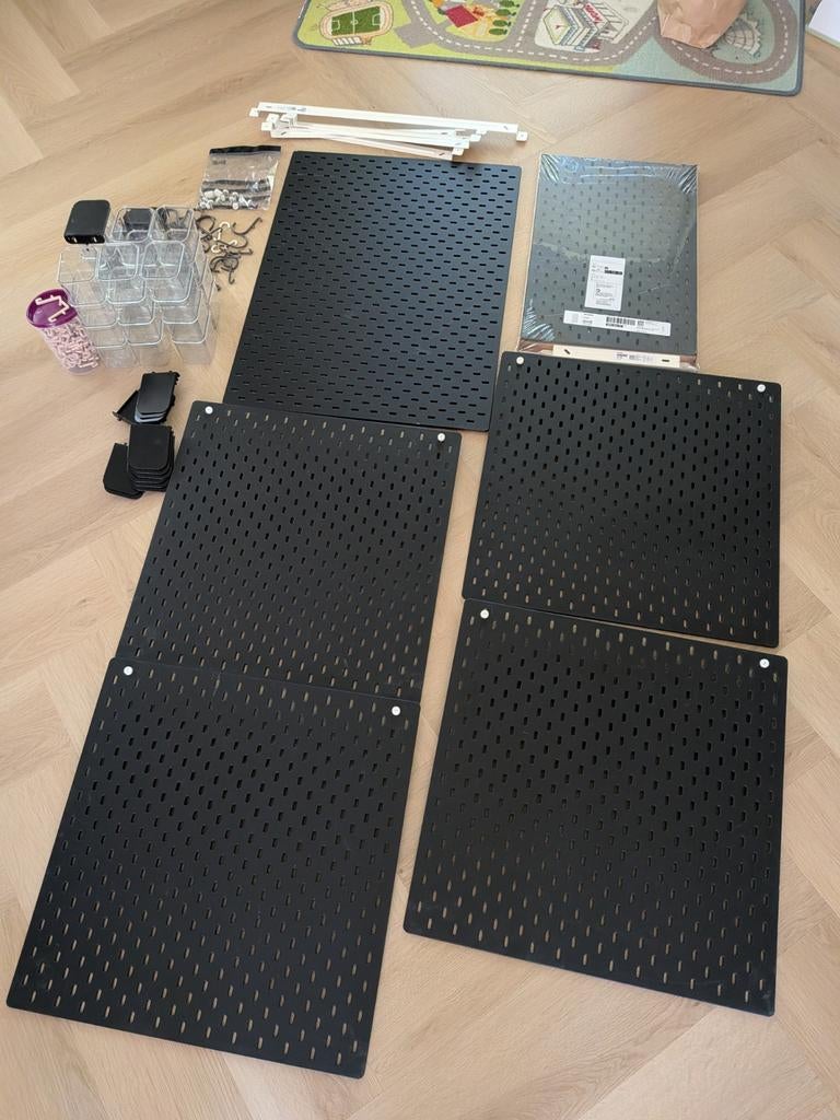 IKEA Skadis borden incl. accessoires - diverse maten, Ophalen
