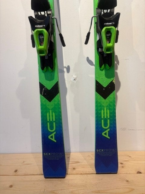 Elan Ace SCX Pro Heren Race Carveski's lengte 161 cm netjes, Overige merken, Gebruikt, Bergunje Slovenie, Ophalen of Verzenden
