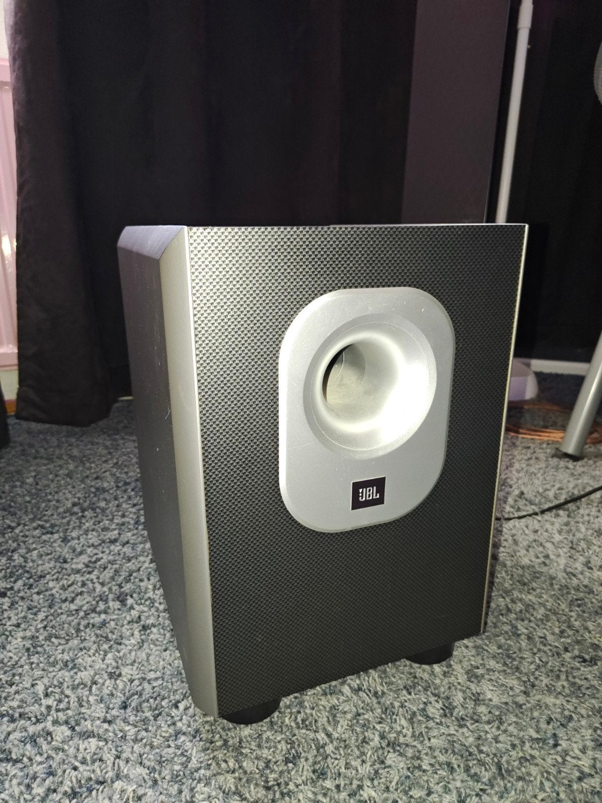 JBL SUB200/230 Krachtige Subwoofer met Kabel, 150 watt of meer, Gebruikt, Inclusief kabels, Ophalen of Verzenden