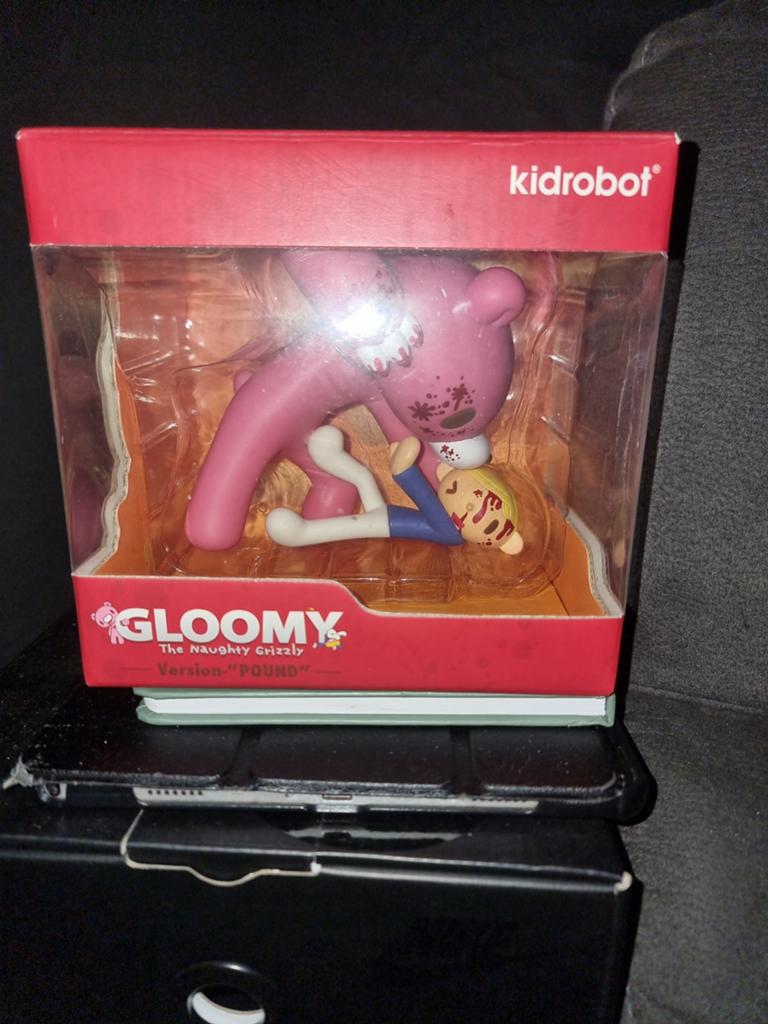 Kidrobot Gloomy Bear "Pound" Special Edition Figuur, Ophalen of Verzenden