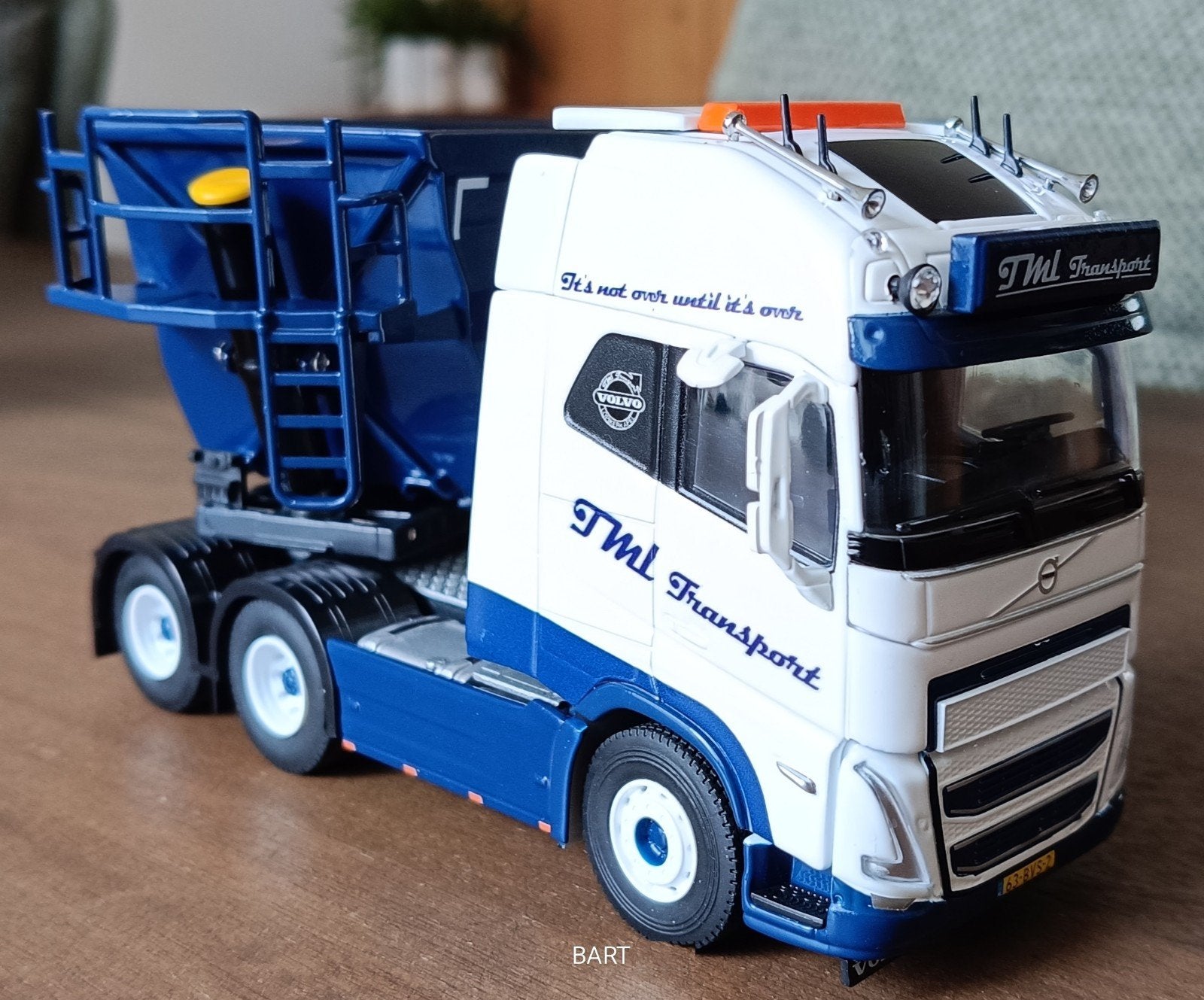 VOLVO FH SCHROOT TRAILER CAVALINO, Ophalen of Verzenden, Nieuw, Bus of Vrachtwagen, Overige merken