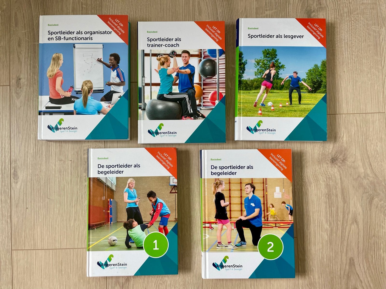 CIOS Sport en bewegen studieboeken, Boeken, Schoolboeken, Ophalen of Verzenden, Zo goed als nieuw, Overige niveaus, Overige vakken