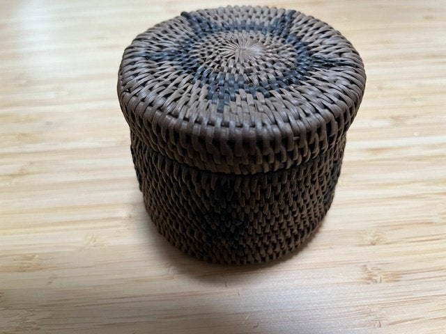 Gevlochten Dekseldoos, Ophalen of Verzenden