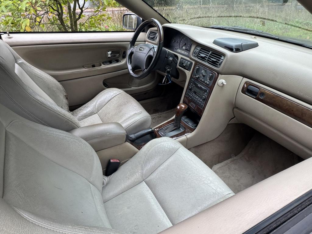 Volvo C70 CABRIO '04 2.0 T AUT AANBIEDING ! (bj 2004), C70, Gebruikt, 4 stoelen, Stoelverwarming
