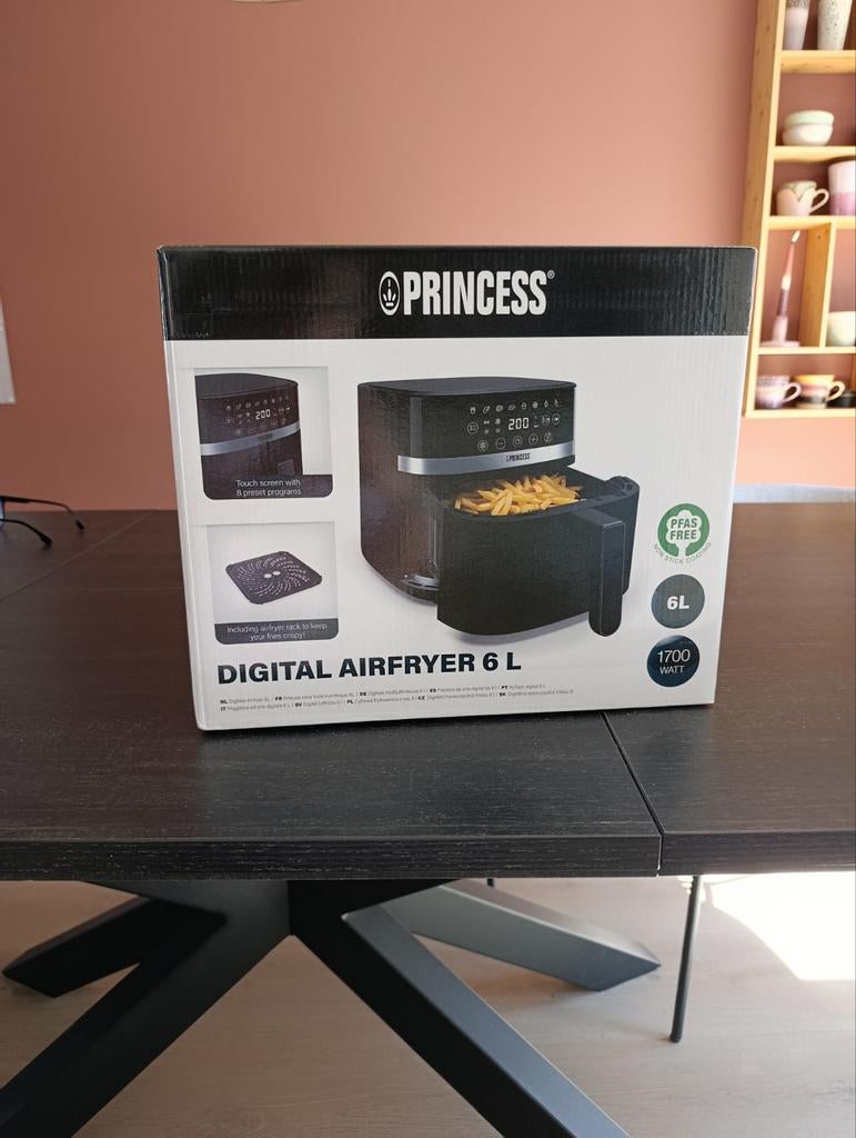 Nieuwe Princess Digitale Airfryer 6L - Ongebruikt, Ophalen of Verzenden, Nieuw, Airfryer, 1500 gram of meer