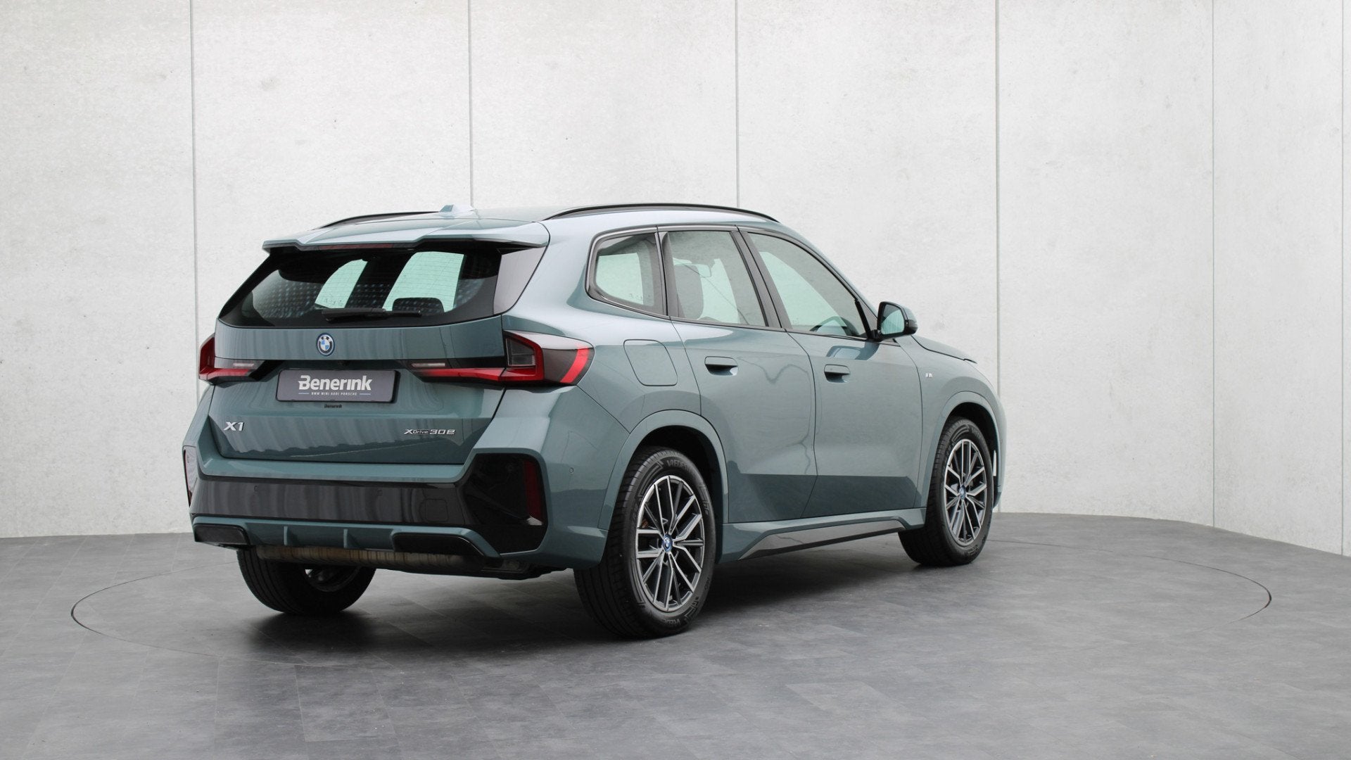 BMW X1 xDrive30e M-Sport | Harman/Kardon | Comfort Access |, 12 maanden, Euro 6, Hybride Elektrisch/Benzine, 3 cilinders