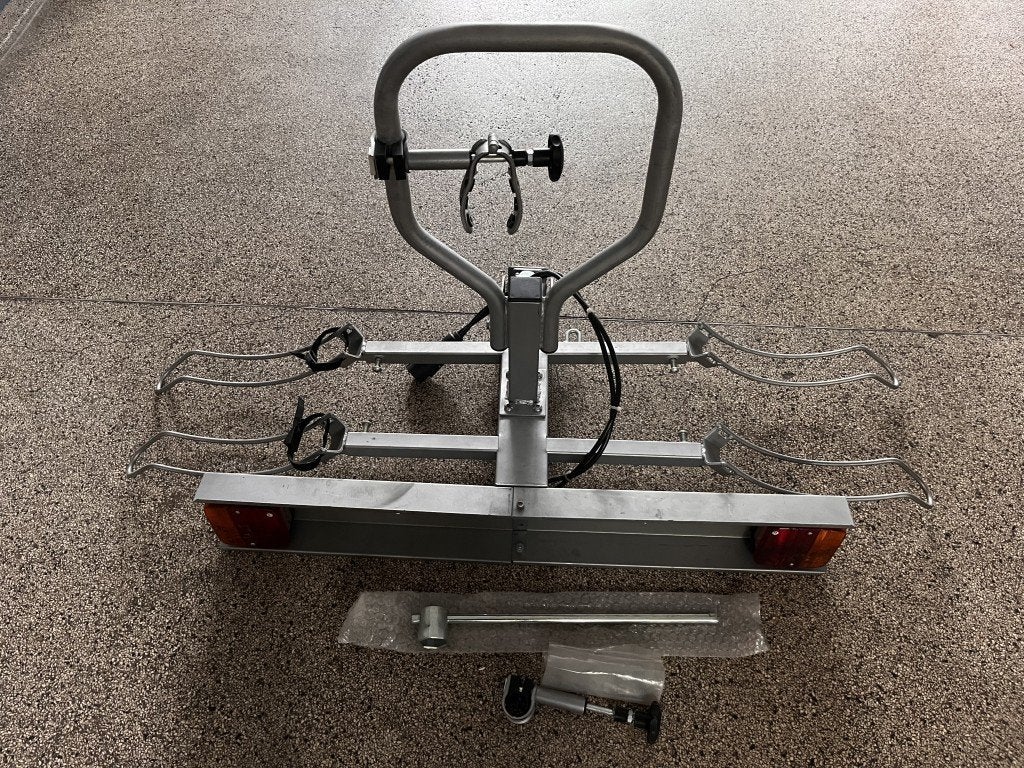 Fietsendrager, Ophalen, 2 fietsen, Gebruikt, Trekhaakdrager
