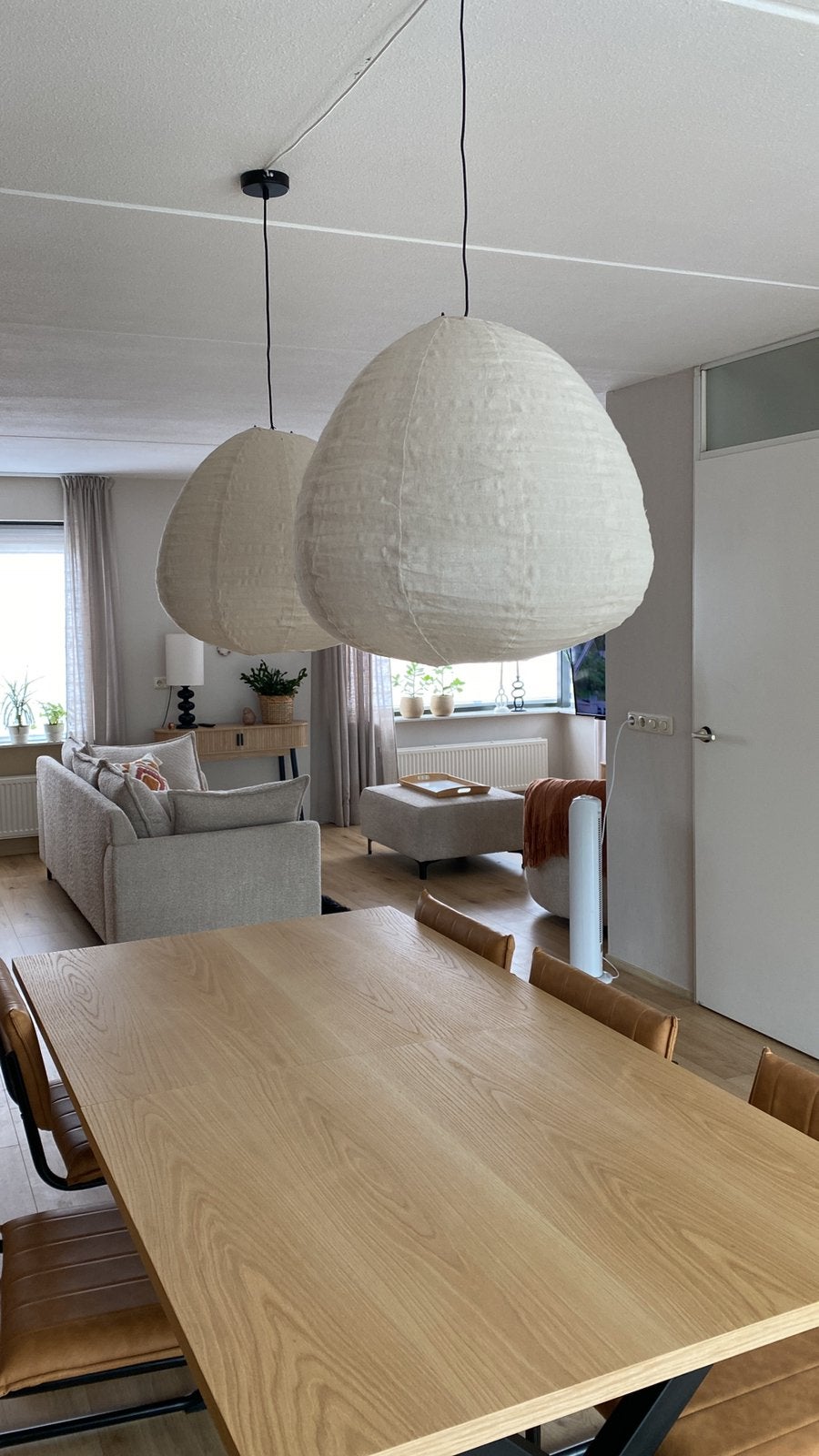 2 prachtige Japandi stijl hanglampen, nieuwstast !, Ophalen of Verzenden, Zo goed als nieuw, Overige materialen, Japandi