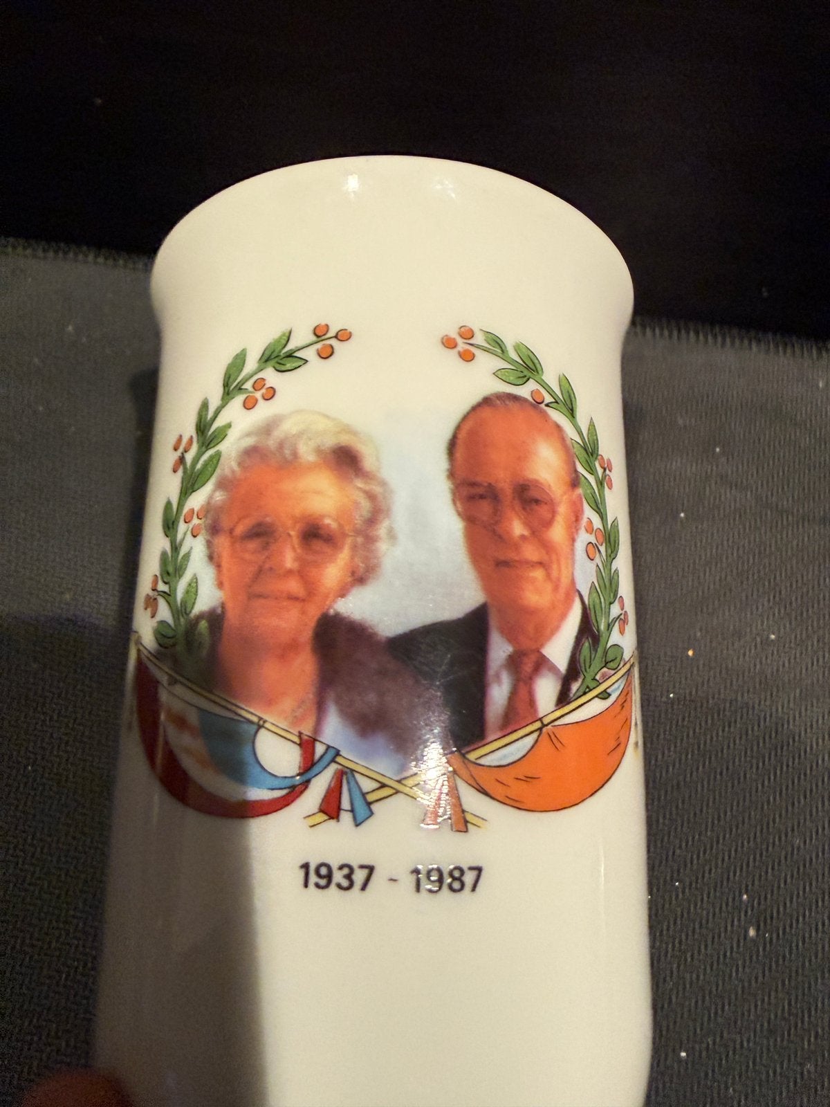 Juliana Bernhard 50 jaar, Ophalen of Verzenden, Zo goed als nieuw