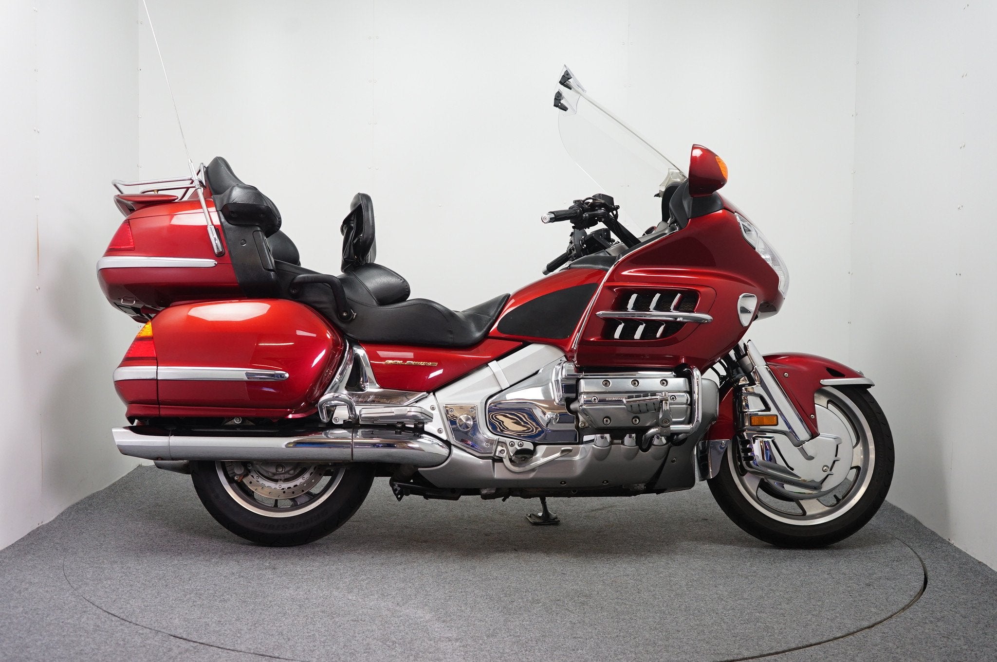 Honda GL 1800 GOLD WING (bj 2001), Motoren, Toermotor, 1832 cc, Handgeschakeld, Gebruikt