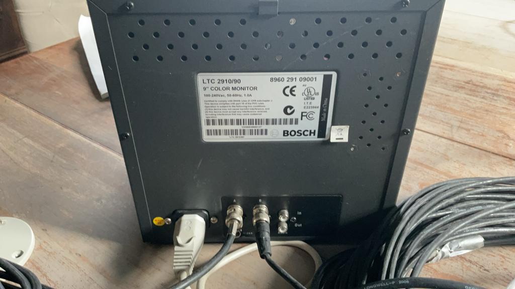 Bosch LTC 2910/90 monitor met 2 camera's, Ophalen of Verzenden, Gebruikt, Binnencamera