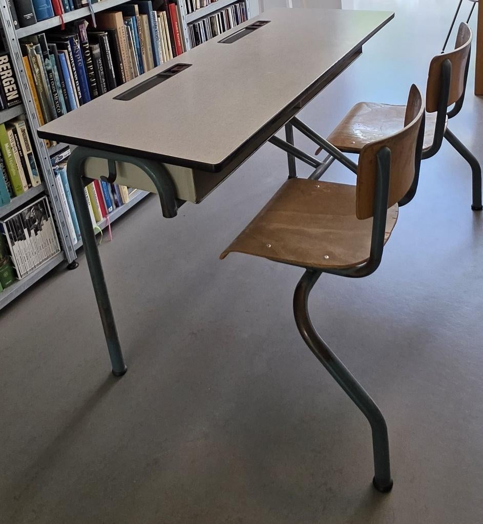 schoolbankje vintage 2 zitplaatsen met opbergruimte, Ophalen