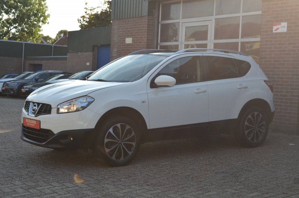 Nissan QASHQAI 2.0 Connect Edition | NAVI - CAMERA, Auto's, 13 km/l, Euro 5, Stof, Gebruikt