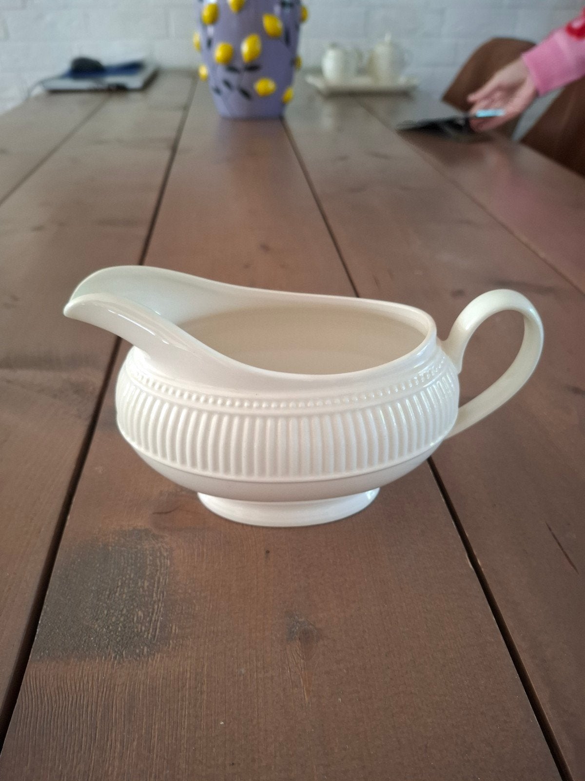 Wedgwood Windsor Sauskom - Made in England, Klassiek, Overige typen, Ophalen of Verzenden, Zo goed als nieuw