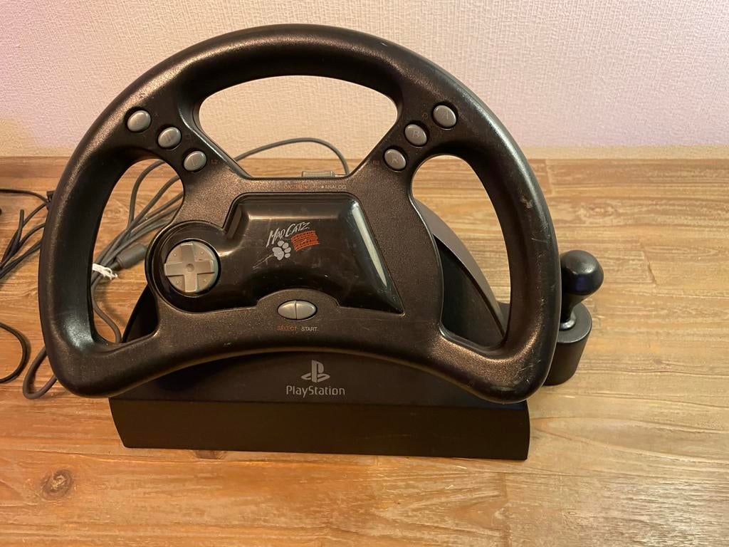 Madcatz Vintage PlayStation Stuur en Pedalen, Ophalen of Verzenden, Gebruikt, Stuur of Pedalen, PlayStation 1