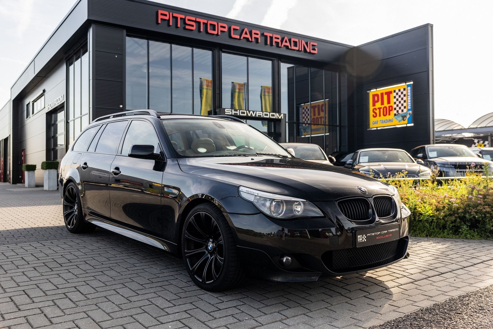 BMW 530  D M, Pano, Xenon, Goede staat!, Automaat, Beige, Zwart, Diesel