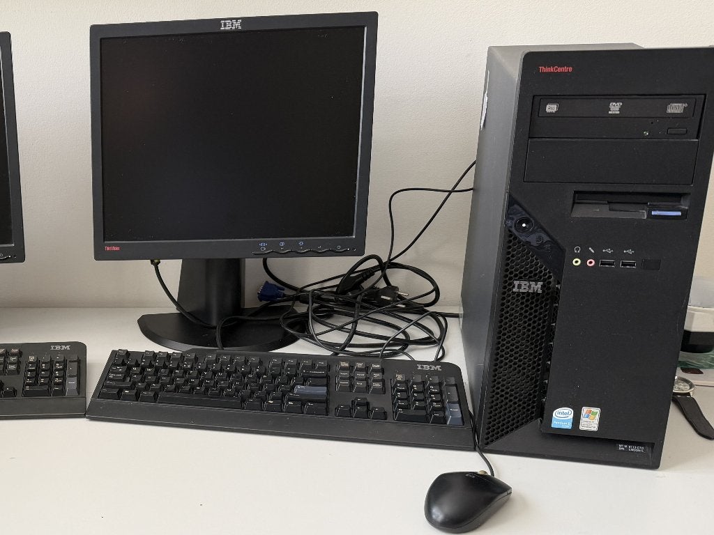 Desktop Pentium D met monitor en toetsenbord, Ophalen, Gebruikt, HDD, Intel Pentium