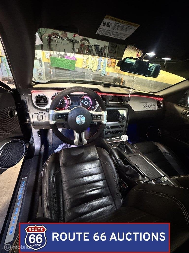 Ford Mustang 3.7 V6 | 2013 | Route 66 Auctions, Gebruikt, Overige carrosserieën, Zwart, Bedrijf