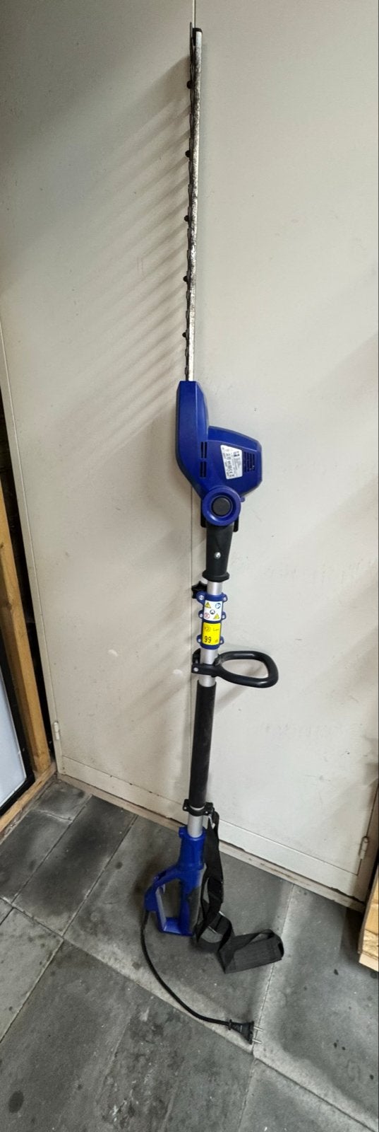Uitschuifbare elektrische heggenschaar 45cm snijblad, Ophalen, Gebruikt, Elektrisch