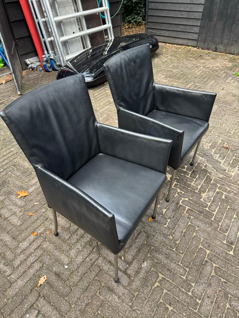 Bert Plantagie Arc, Set van 6 zwarte leren eetkamerstoelen, Huis en Inrichting, Stoelen, Ophalen, Gebruikt, Twee, Zwart