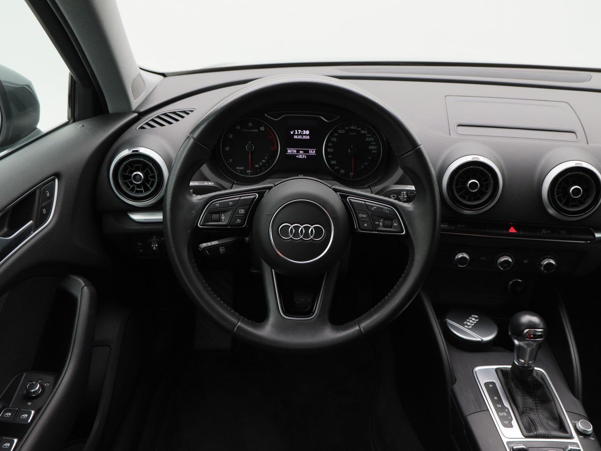 Audi A3 Sportback 30 TFSi 115 Pk Automaat Sport Lease Editio, Auto's, Stof, Gebruikt, 116 pk, Origineel Nederlands