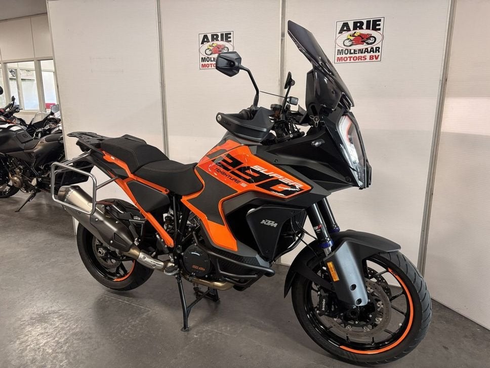 KTM 1290 Super Adventure S (bj 2024), 2 cilinders, KTM, Motorrijbewijs A, Bedrijf